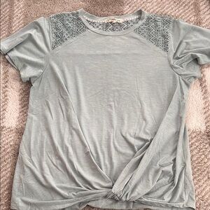 Women's Rewind Light green Lace Accent Top size Large